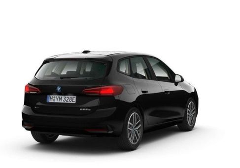 BMW 225, 2023