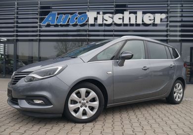 Opel Zafira, 2018