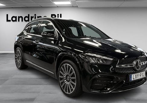 Mercedes-Benz GLA 200, 2025