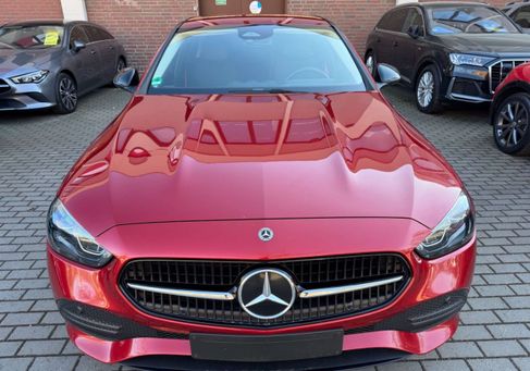 Mercedes-Benz C 300, 2022