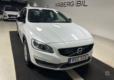 Volvo S60 Cross Country, 2016