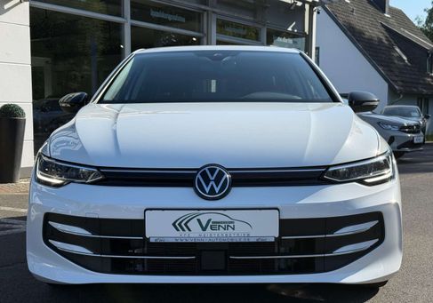 Volkswagen Golf, 2025 3