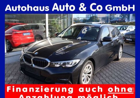 BMW 318, 2022