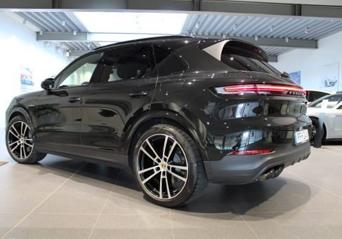 Porsche Cayenne, 2025