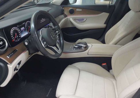 Mercedes-Benz E 300, 2020