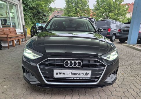 Audi A4, 2022