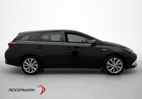 Toyota Auris Touring Sports, 2017