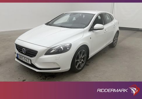 Volvo V40, 2015