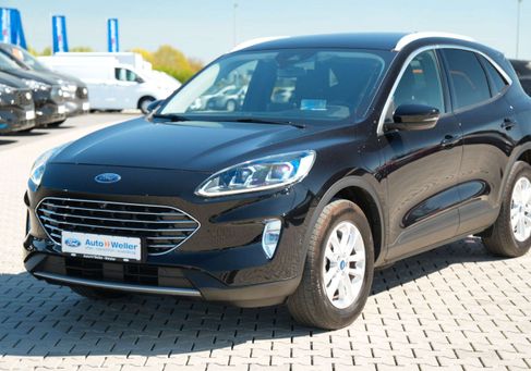 Ford Kuga, 2021