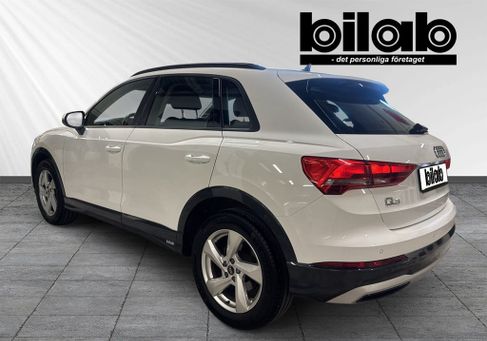 Audi Q3, 2022