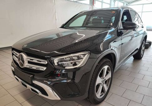 Mercedes-Benz GLC 300, 2022