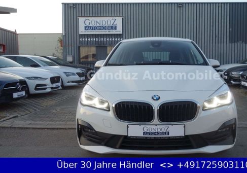 BMW 218, 2022