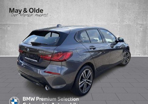BMW 120, 2020 3