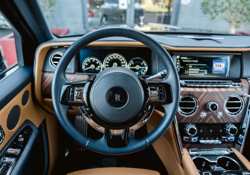 Rolls-Royce Cullinan, 2019