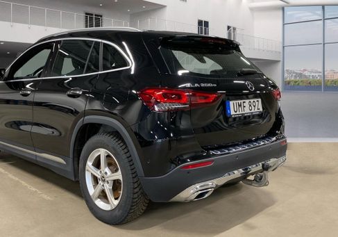 Mercedes-Benz GLA 250, 2023 3