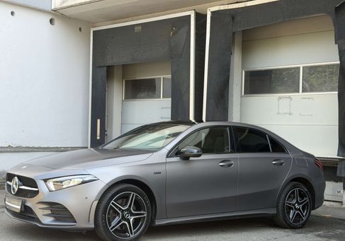 Mercedes-Benz A 250, 2021