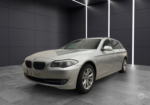 BMW 520, 2011