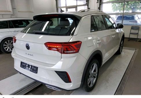 Volkswagen T-Roc, 2024 3