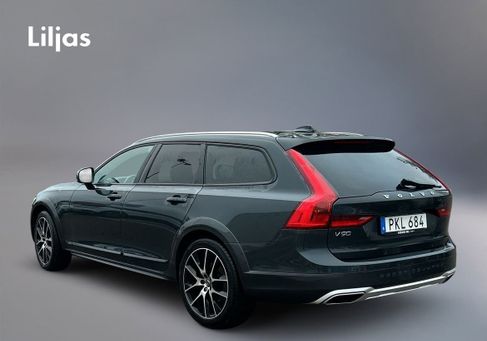 Volvo V90 Cross Country, 2018