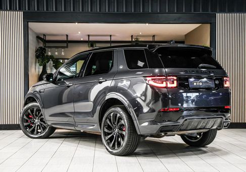 Land Rover Discovery Sport, 2022 3
