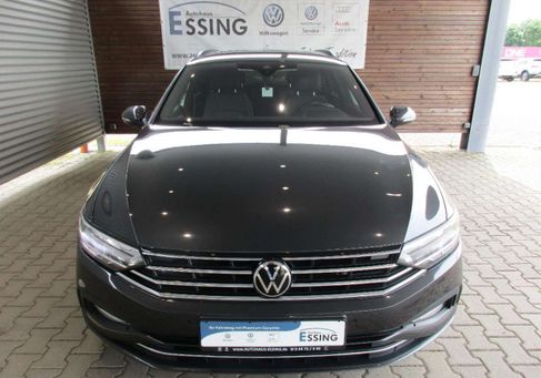 Volkswagen Passat Variant, 2023 3