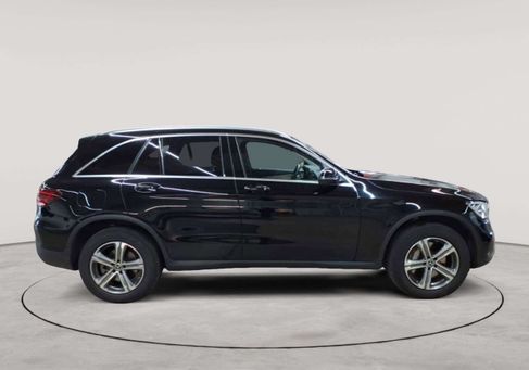 Mercedes-Benz GLC 300, 2022 3