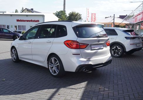 BMW 218, 2019 3