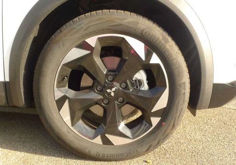 Mitsubishi Grandis, 2026 3