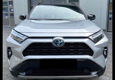 Toyota RAV 4, 2022