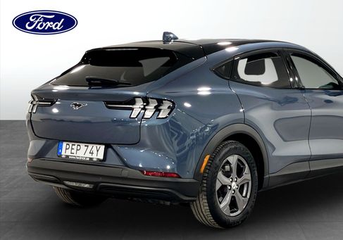 Ford Mustang Mach-E, 2021 2