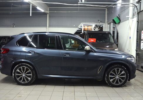 BMW X5 M50, 2019