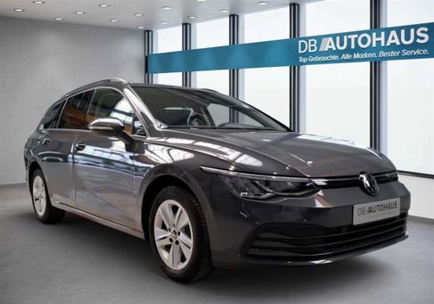 Volkswagen Golf, 2024