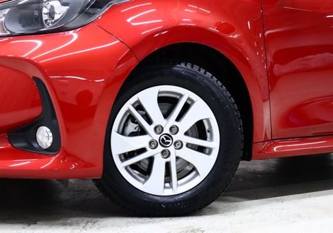 Mazda 2, 2024