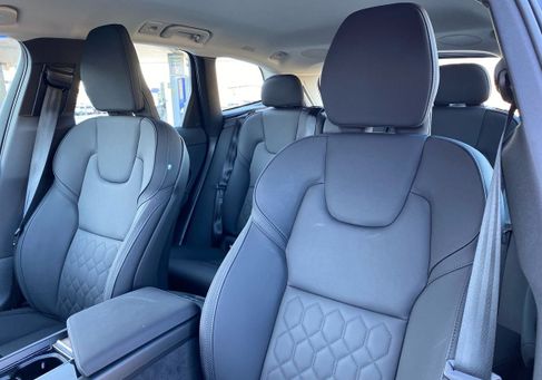 Volvo XC60, 2026