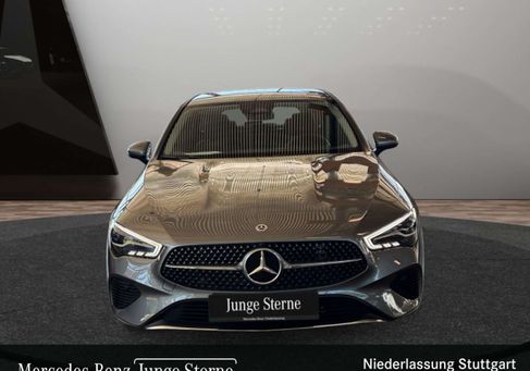Mercedes-Benz CLA 180, 2026