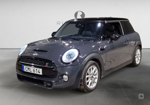 MINI, 2015