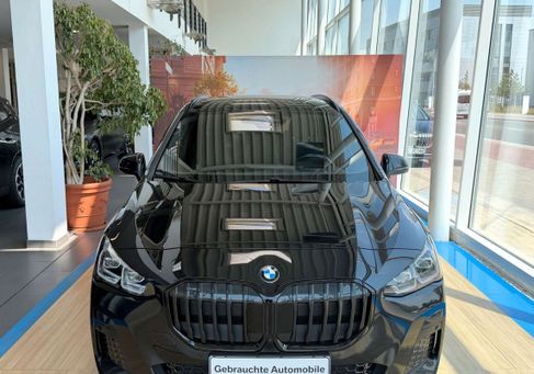BMW 220, 2023
