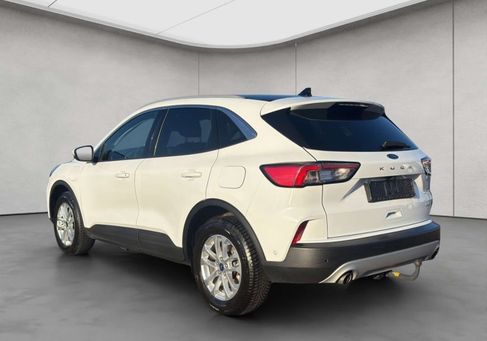 Ford Kuga, 2022