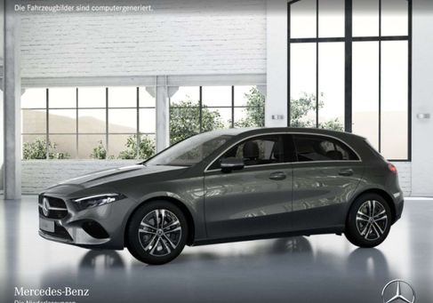 Mercedes-Benz A 180, 2025