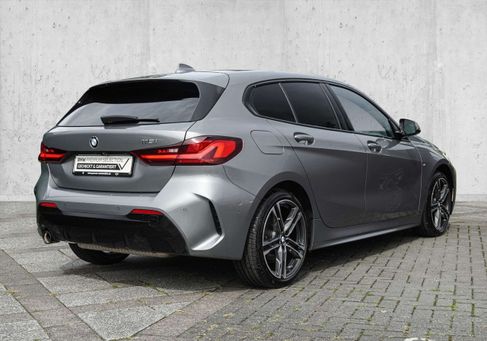 BMW 118, 2023 2