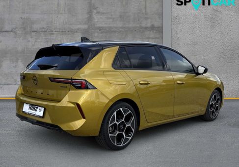 Opel Astra, 2022