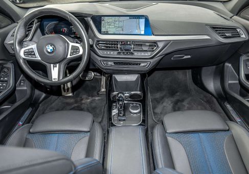 BMW 118, 2023 3