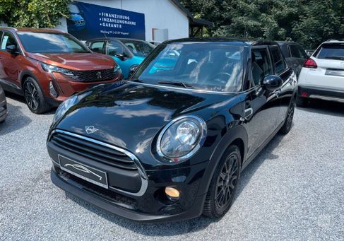 MINI ONE, 2018