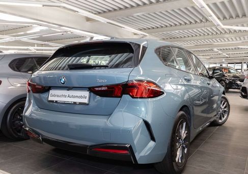 BMW 120, 2025