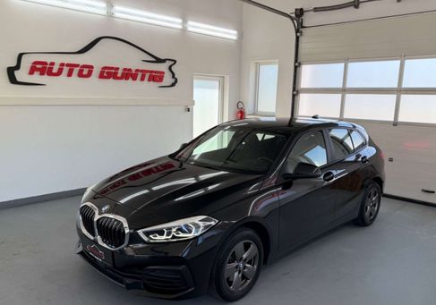 BMW 118, 2020