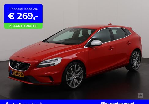 Volvo V40, 2018