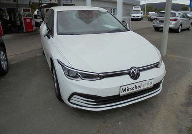 Volkswagen Golf, 2022