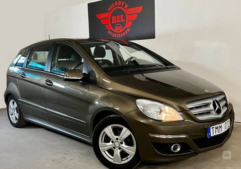 Mercedes-Benz B 180, 2011