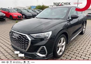 Audi Q3, 2022