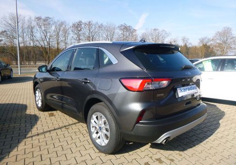Ford Kuga, 2022